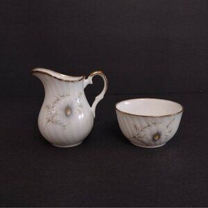 Elizabethan England Fine Bone China Cream & Sugar Set Bowl Pitcher White Daisies